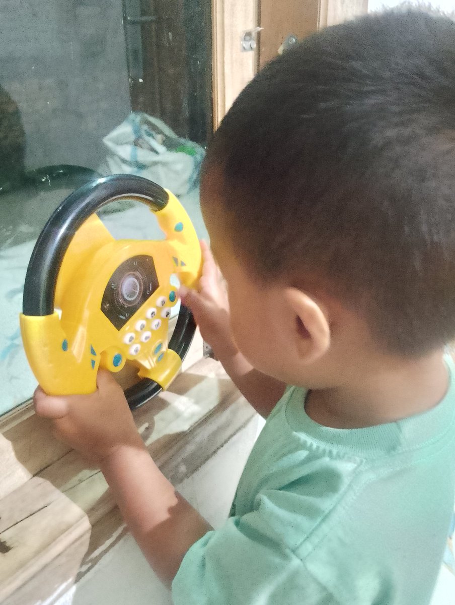 niken0811_'s tweet photo. Terima kasih untuk yang sudah kasih kado dan amplop, semoga selalu dilancarkan rezekinya aminn https://t.co/4SSwBjNxgF