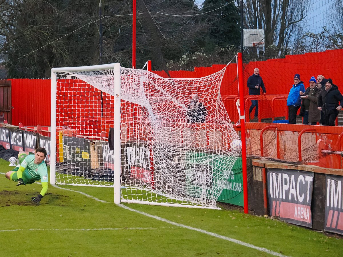Unstoppable. 👊🚀
<a href="/Ty_marsh/">™</a> bags his 20th Enterprise National League North goal of the season in style 👌

Highlights available soon! 📺
