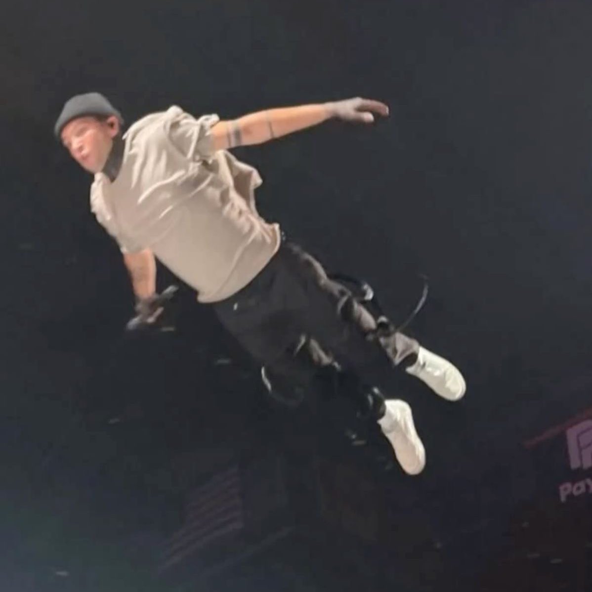 no1oldieslover's tweet image. I WANTED TO FLYYYYYYYYYYYYYYYTYYYYYYYYTTY