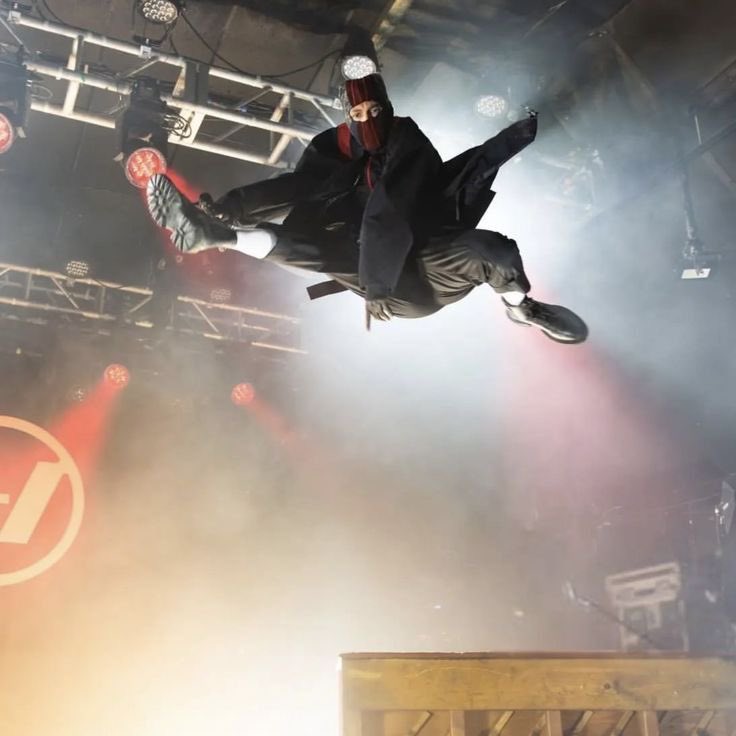 no1oldieslover's tweet image. I WANTED TO FLYYYYYYYYYYYYYYYTYYYYYYYYTTY