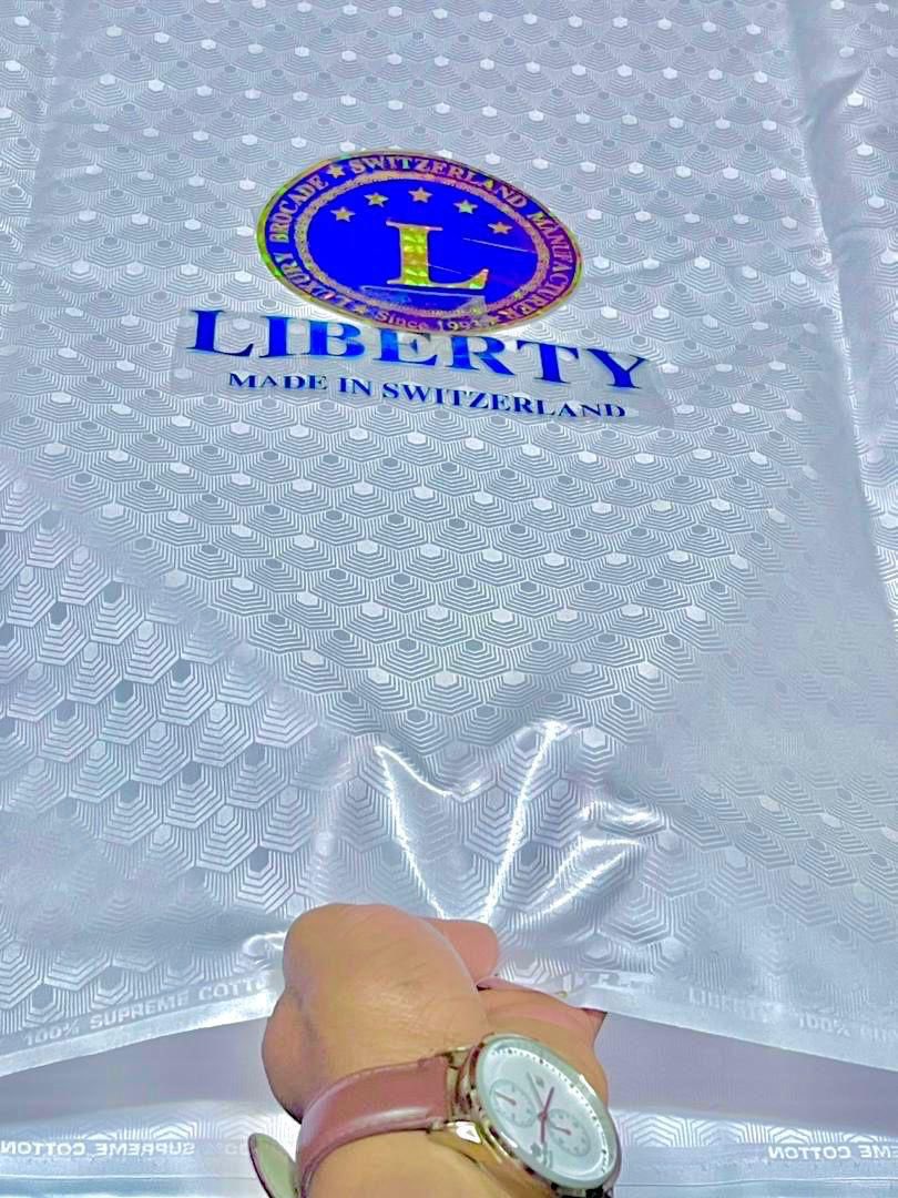 M_ChubadoJR's tweet image. Kindly  RT 🔁 &amp;amp; LIKE PLS

 LIBERTY WHITE 
🏷️ Price:# 11,000 Per yard
☎️Call,DM/WhatsApp
(07068268086)
📍 KANO
Nationwide delivery

Repost 🔁 PLS