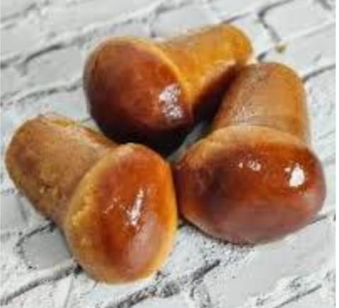 KarlOne71's tweet image. Tre babà e a casa, voi e quell'uomo di merda di Conte.

#FinoAllaFine
#FORZAJUVE

#JuveNapoli