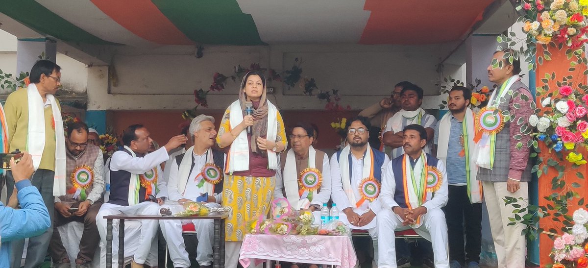 জাতীয় কংগ্রেসে যোগদানের পরবর্তীতে  মালদা জেলার কালিয়াচক-৩ নং ও রতুয়া -২ নং ব্লক কংগ্রেস কমিটির  জেলা, ব্লক, অঞ্চল  স্তরের   পদাধিকারী এবং দলীয় জনপ্রতিনিধি গণের উপস্থিতিতে   স্বাগতম ও অভিনন্দন  সভা।