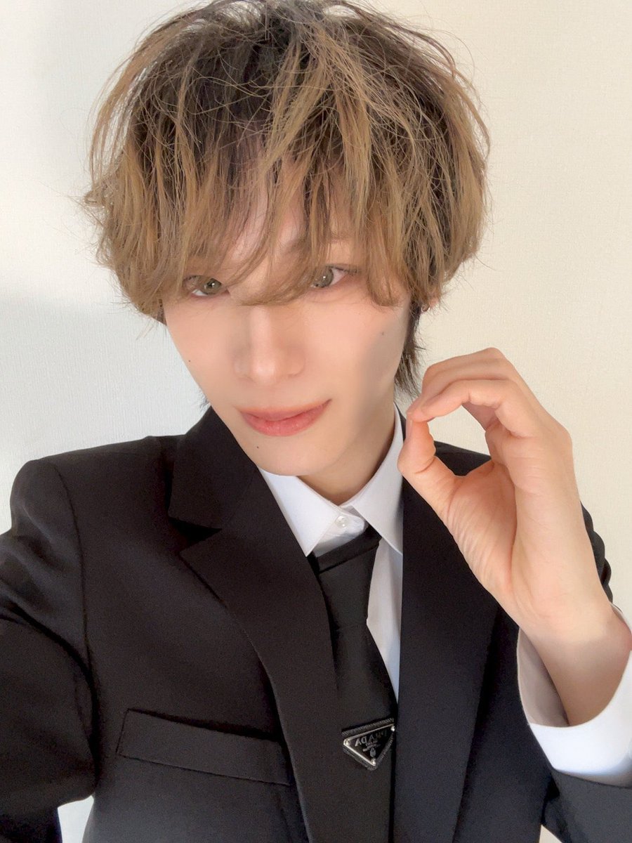 ruiiyangi's tweet image. haru…….. you absolute perfection the greatest the best the sweetest the prettiest the cutest ever……. kato haru……