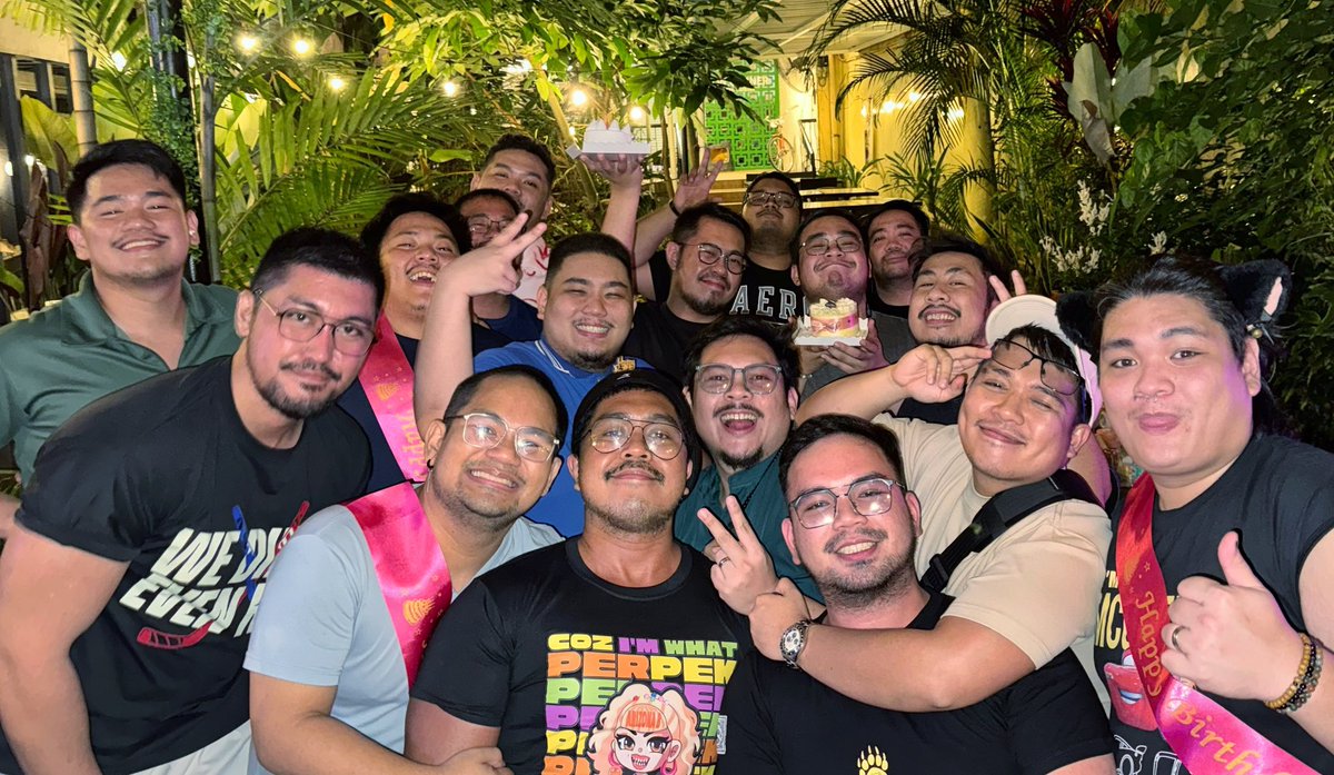 humanupgrade's tweet image. You eventually realize that you don’t have to feel like you belong in order to make others feel like they do. Belonging isn’t a prerequisite — being a real friend is.