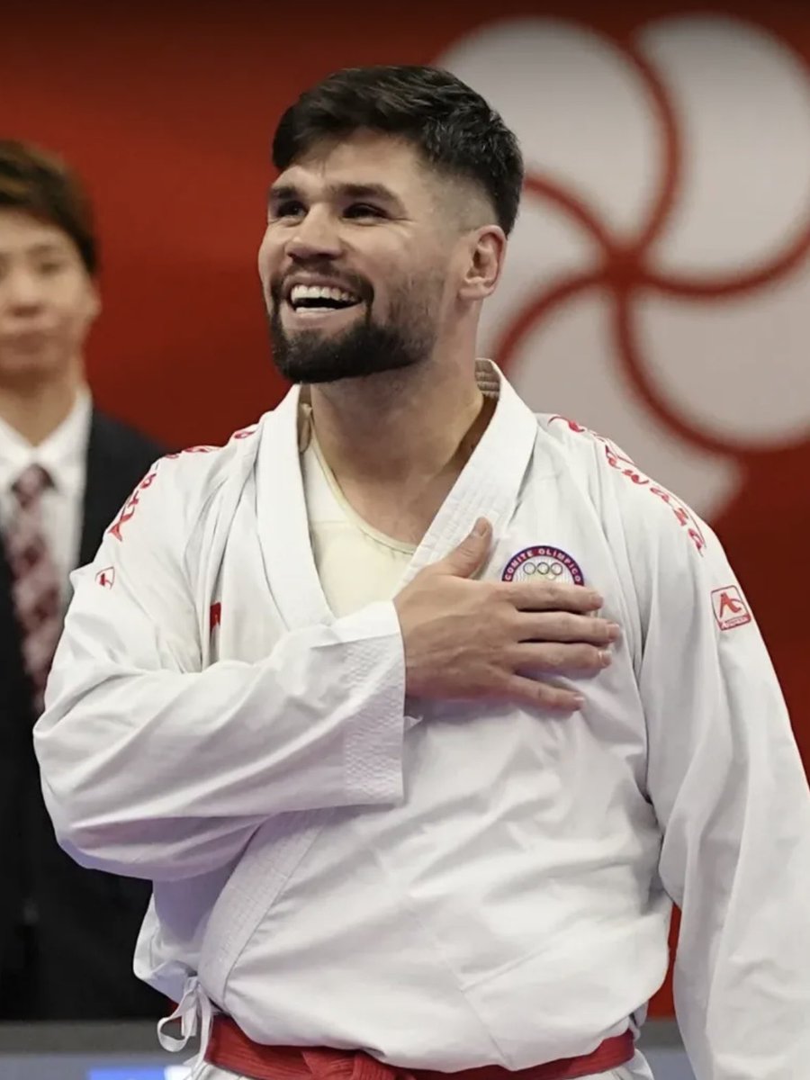 🤩🥋 ¡CAMPEÓN EN ESTAMBUL! 🥋🤩

Rodrigo Rojas se coronó campeón 🏆 de la Karate 1 Premier League Estambul, logrando un tremendo triunfo para el Team Chile 🇨🇱.

Con un gran desempeño 💪🔥, Rodrigo superó a destacados exponentes del karate mundial, dejando a Chile en lo más alto