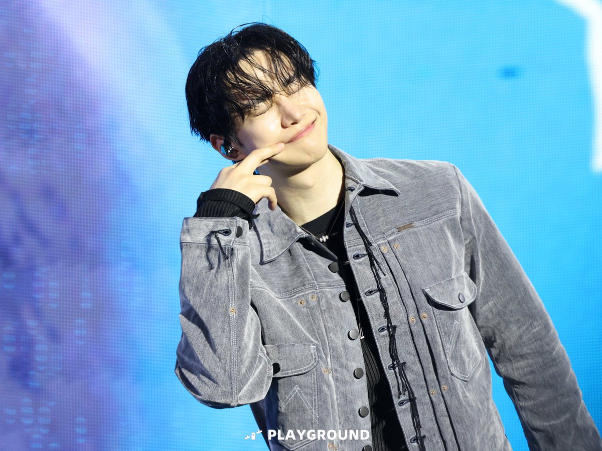 Nataliemiumiu tweet media