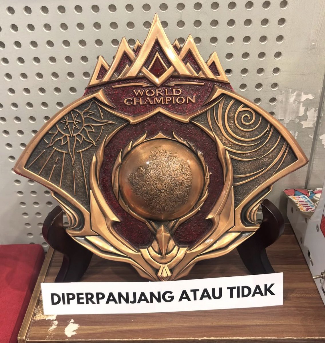 Dennytks's tweet photo. #cumaevos @farhanzlkr https://t.co/ZNUzA8MQ2Z