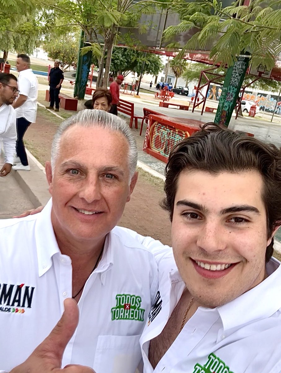 A sus 24 años de edad y sin un empleo conocido, el cachorro Cepeda Bremer, hijo menor del Alcalde de #Torreón que desvió mil millones de pesos -oficiales- en su primer trienio, creó en 2025 una empresa para administrar un negocio-restaurante cuyas conexiones van desde factureros