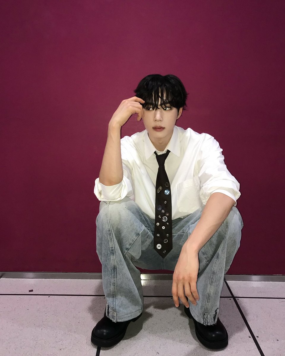 ₍ 📸 ₎ INSTAGRAM 

#JUNSEO : D’une certaine manière, aujourd’hui je me sens t͎e͎l͎l͎e͎m͎e͎n͎t͎ ͎h͎a͎u͎t͎

#ALPHADRIVEONE #알파드라이브원