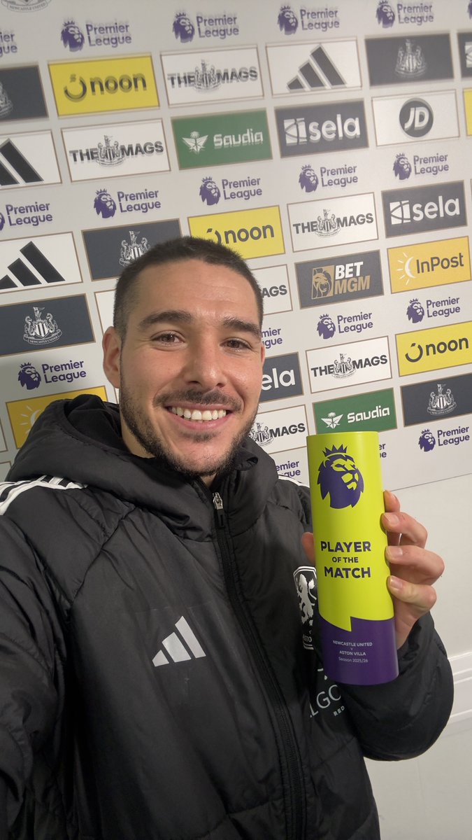 아스톤 빌라 경기 관련 이미지