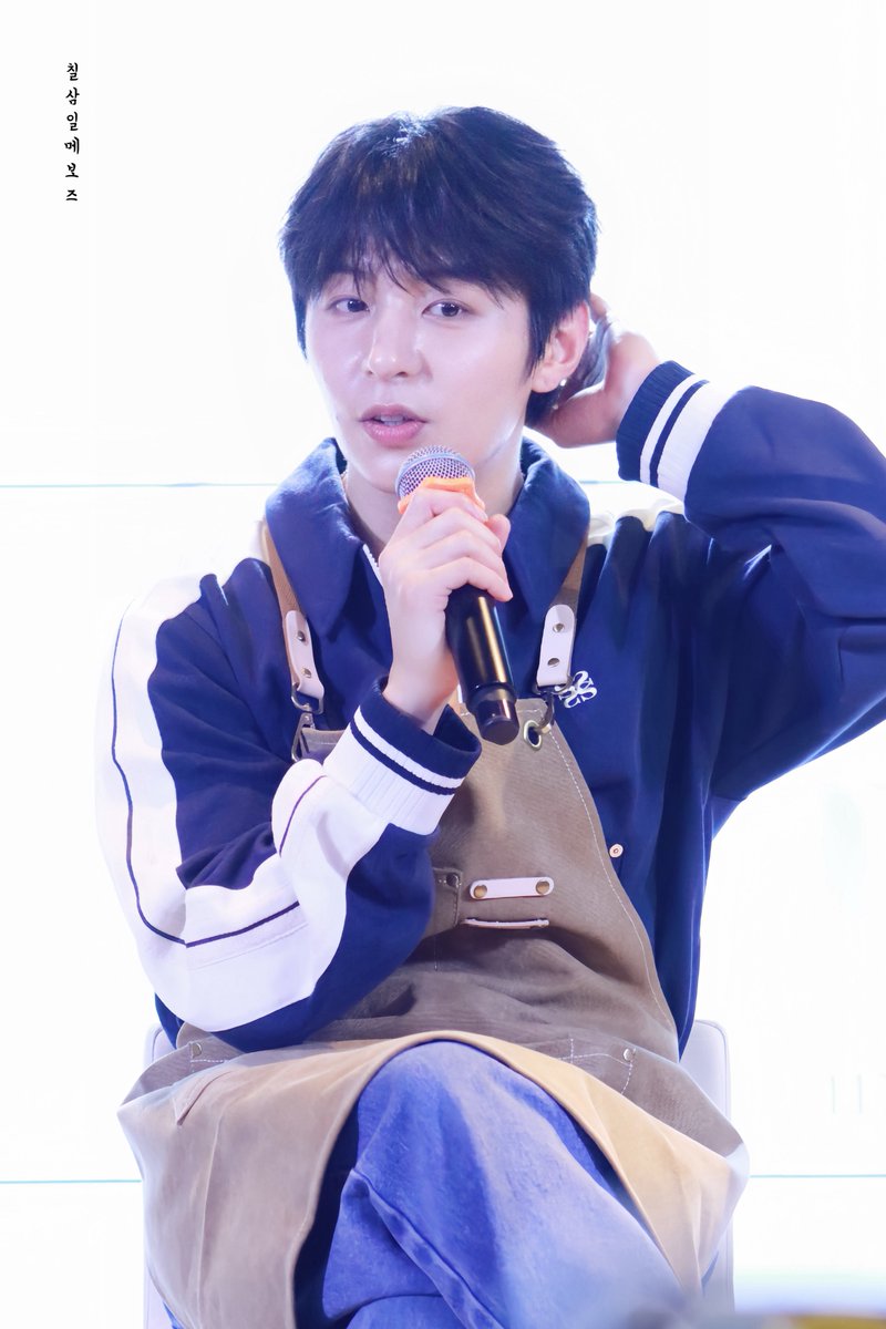 260125 Special cafe event HQ
1일 카페 알바생 성윤이🐰

#최성윤 #골든차일드 #와이 #GoldenChild #Y