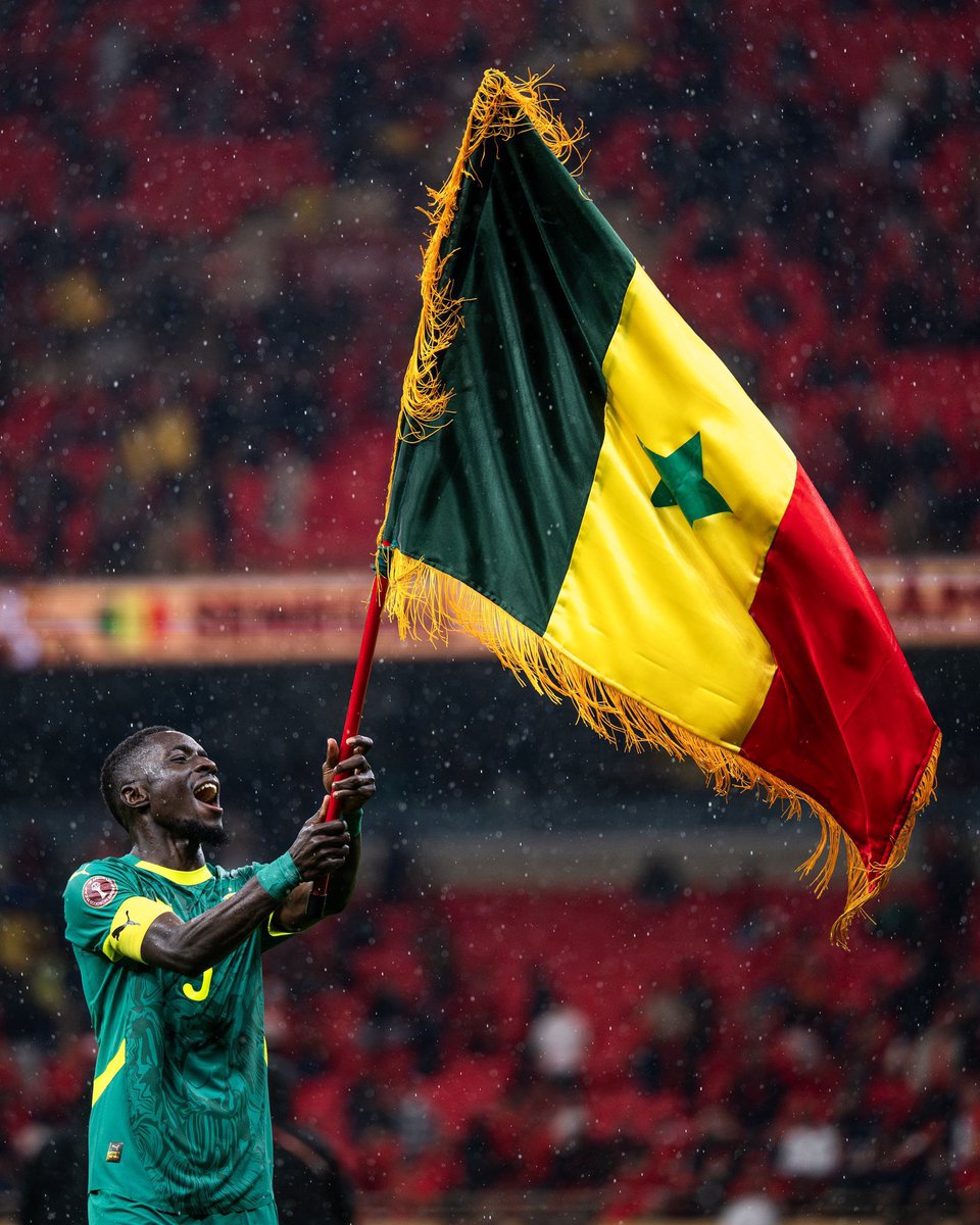 Cette photo m’émeut tellement 🥹❤️🇸🇳