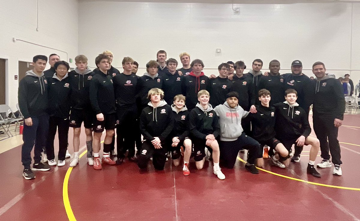 Friday night we defeated Delano 45-17 and lost to AAA 5th ranked Mounds View 42-15.

On Saturday we competed at the Governors Duals. After a loss to St. Peter, we went undefeated the rest of the day, beating Cambridge-Isanti, Cannon Falls and Chaska-Chanhassen to place 3rd!