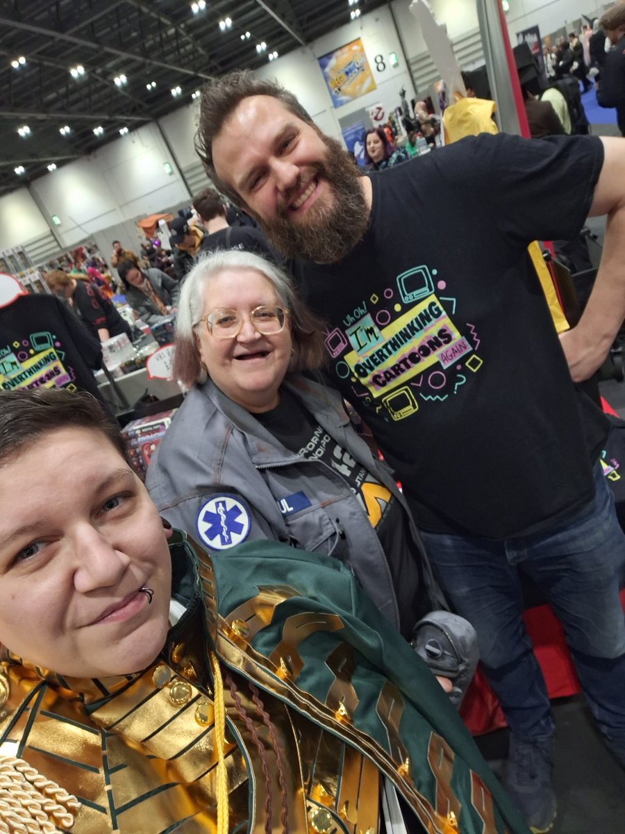 Met the fantastic Mr Bowley and got a cool shirt! Xx <a href="/Eddache_/">Eddie Bowley</a> #megaconlive2026