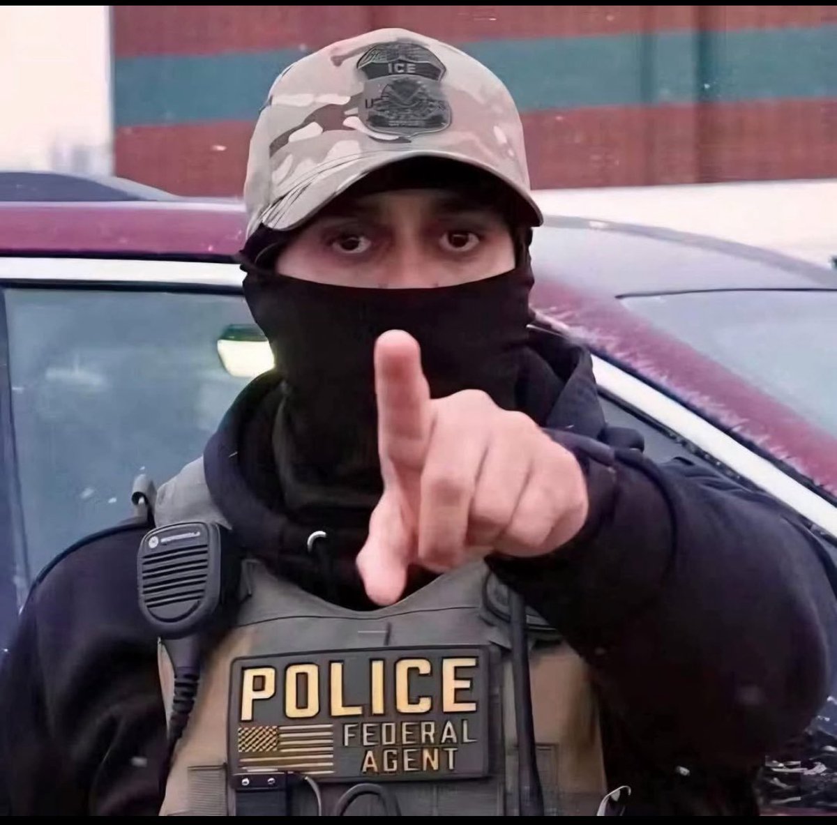 MAGACult2's tweet image. This is 1 of the 2 shooters.