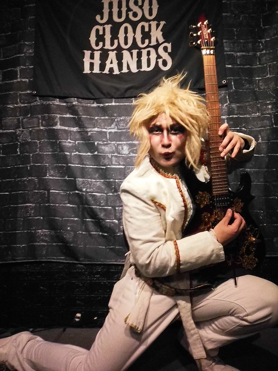 チェキカメラの画像ってなんか味がありますね(笑)