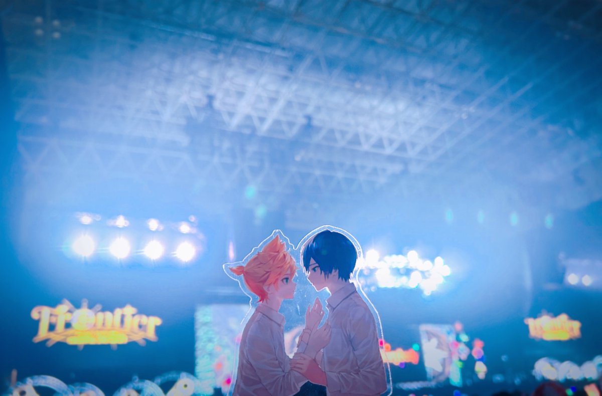 パウ (@mcmcpwrm) on Twitter photo 