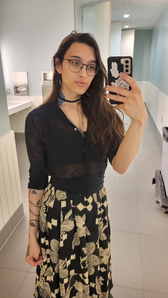 scoutfreak's tweet image. My tgirl fashion