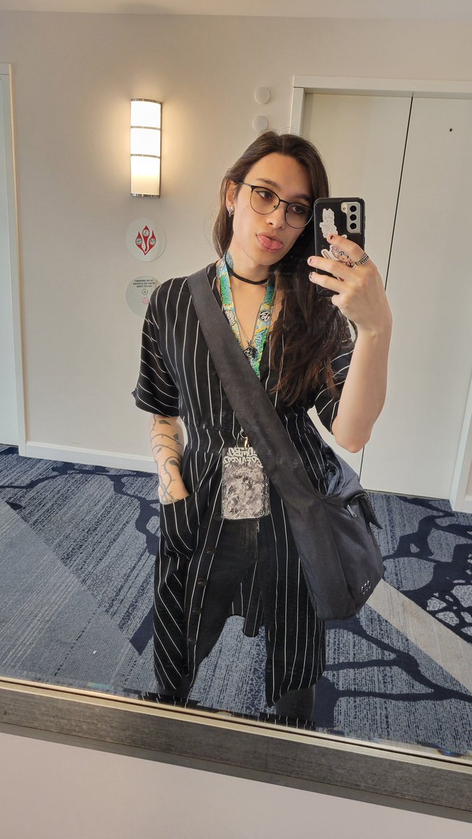 scoutfreak's tweet image. My tgirl fashion