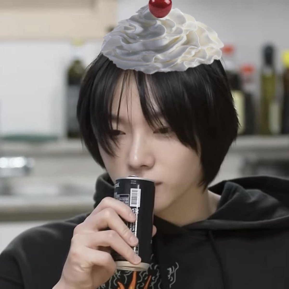 성호머리위에 똥올리기 ㅋㅋ