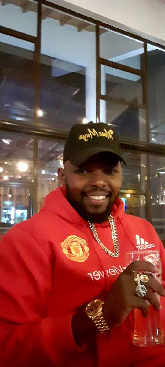 MuyaMars's tweet photo. Manchester united fun, let's connect https://t.co/RDtmmi9hzR