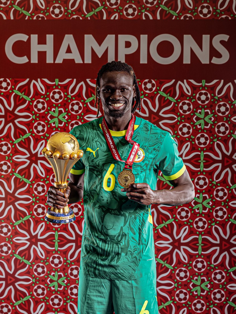 pathe_22's tweet image. Sama gars yi wa +221 bi🇸🇳 maguilén di bégué yén nieup dilén diadieuf ak boubakh guisna messages takhawou yeup awma sén fayy SÉNÉGAL REK MOMA NIOR☝🏿🙏🏿❤️❤️❤️🇸🇳

Aficionados RAYISTAS muchas gracias à todos por vuestros mensajes de felicitaciónes y ánimos.! Mereceis mejor🙏🏿⚡️❤️