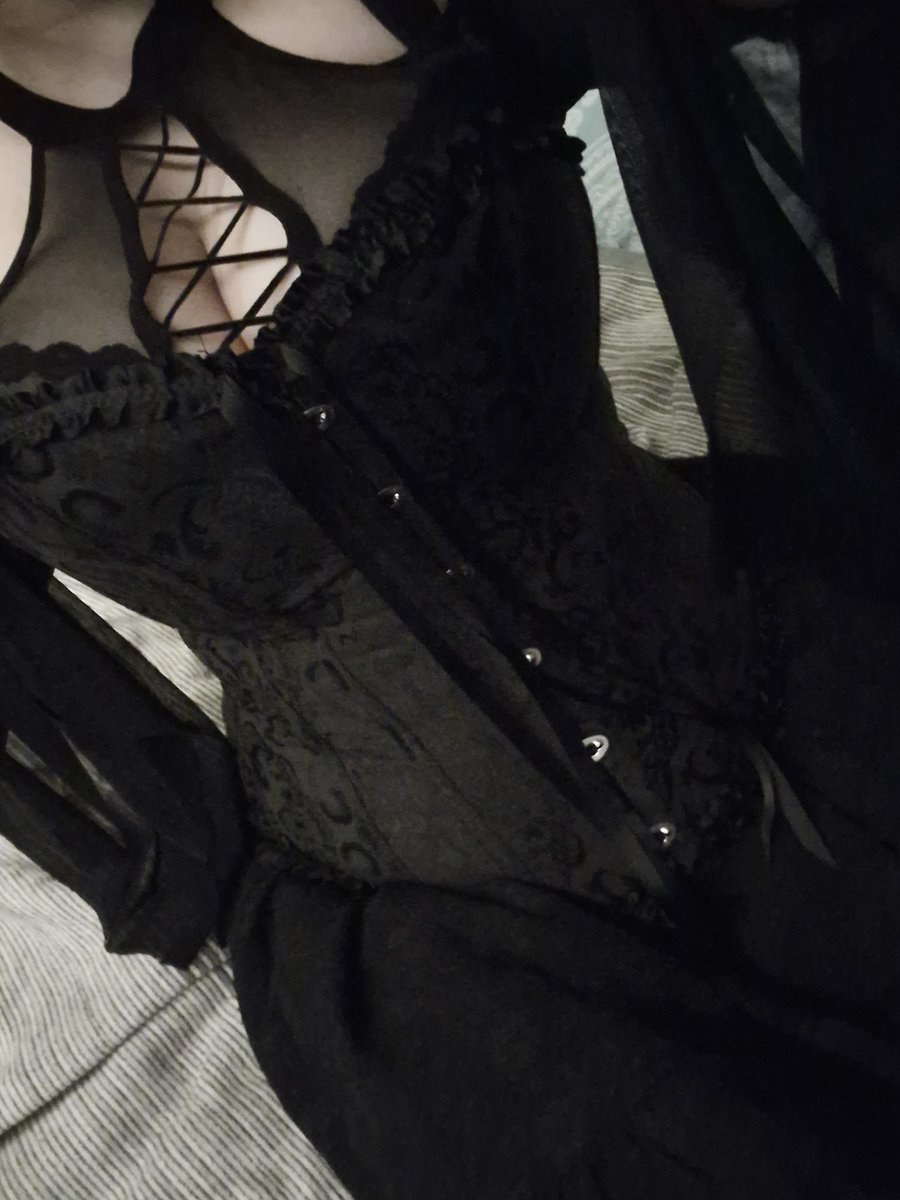 SunasDressingRoom♡ tweet media