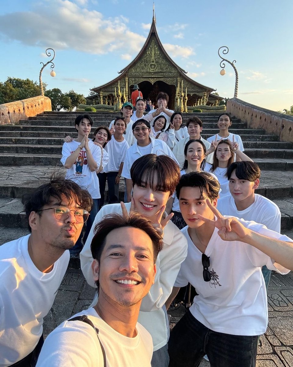 sunjjaengikdh's tweet image. — #เขมจิราให้อะไรเรา 🍀

ถ้าไม่มีเขมจิราต้องรอด นี่ก็คงไม่ได้แม้แต่จะก้าวขามาติ่งไทย คงไม่ได้มารู้จักเก่งน้ำปิง เติ้ลเฟิร์สวัน ไม่ได้มารู้จักทีมนักแสดง ทีมงานหน้าบ้าน ทีมงานหลังบ้าน ไม่ได้มา research หาข้อมูลเรื่องวัฒนธรรม เรื่องประวัติศาสตร์ หรือแม้แต่เรื่องราวขององค์ประกอบเล็ก…