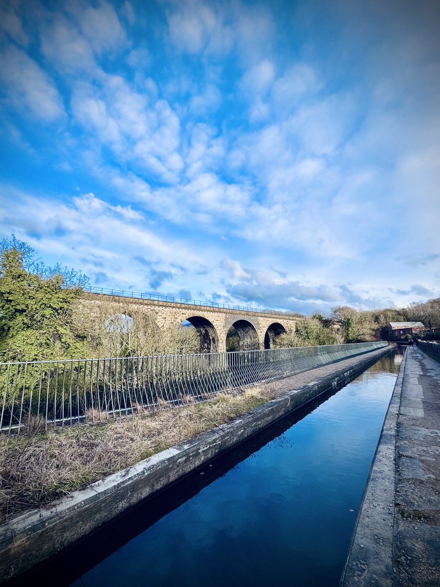 Sunny Saturday in Romiley / Marple