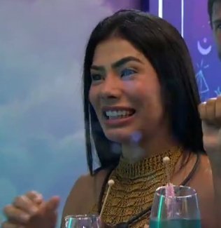 Até ontem, essas duas eram aliadas de Ana Paula, e agora estão comemorando porque Sarah disse que vai vetar o voto de Ana. 

ESTOU ENOJADO COM TANTA  FALSIDADE #BBB26