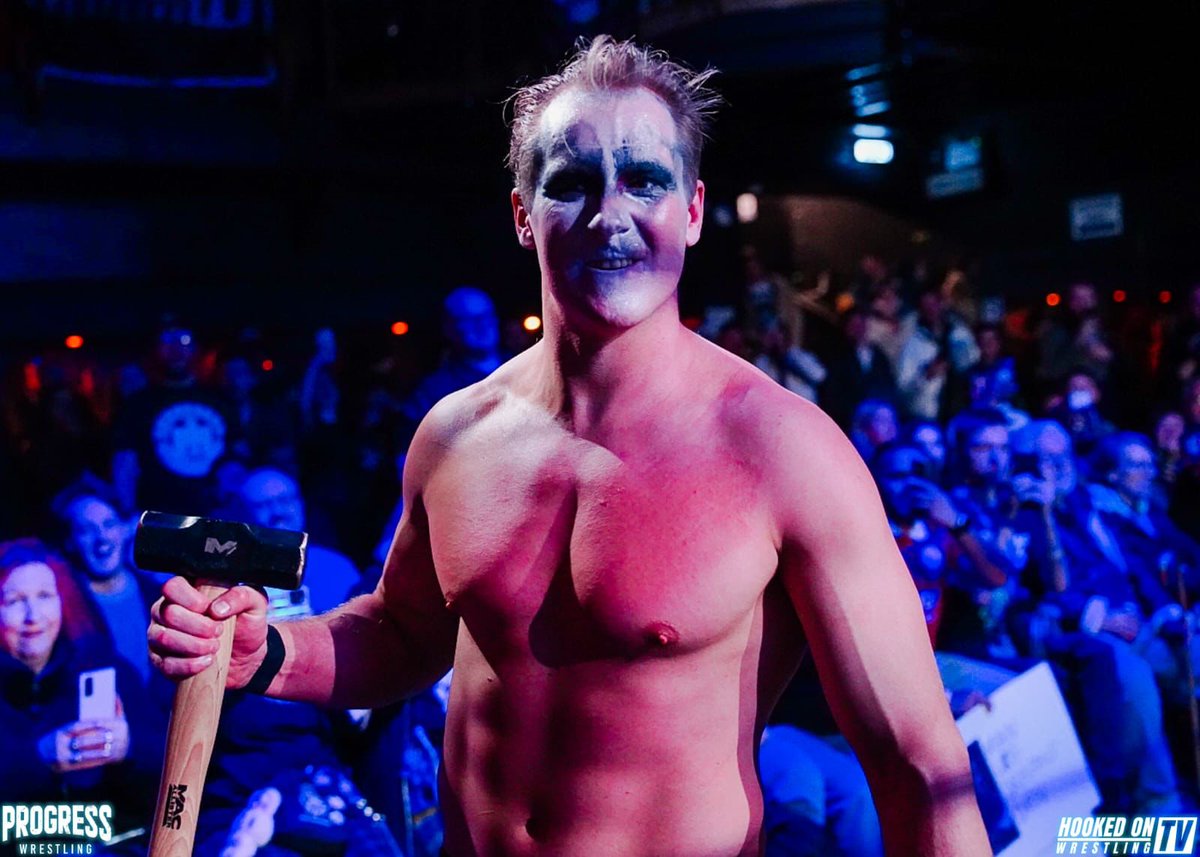 ThisIs_Progress's tweet image. THE ROYAL BLACK SWAN WANTS TO HAMMER HIS POINT ACROSS TO MAN LIKE DERIEISS!!

👀 WATCH NOW !!! 👀

⬇️ HOW TV ⬇️ 
bit.ly/3YYclJ2 

#Chapter189
#HOWTV
#InDarkestNight
@WrestleVerseApp
#WrestlingCommunity