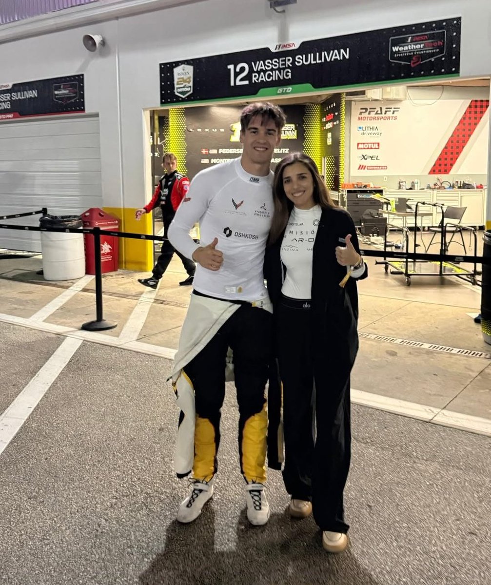 🇦🇷 | Nico Varrone junto a Noel De Castro, nuestra astronauta Argentina.  👨‍🚀🚀