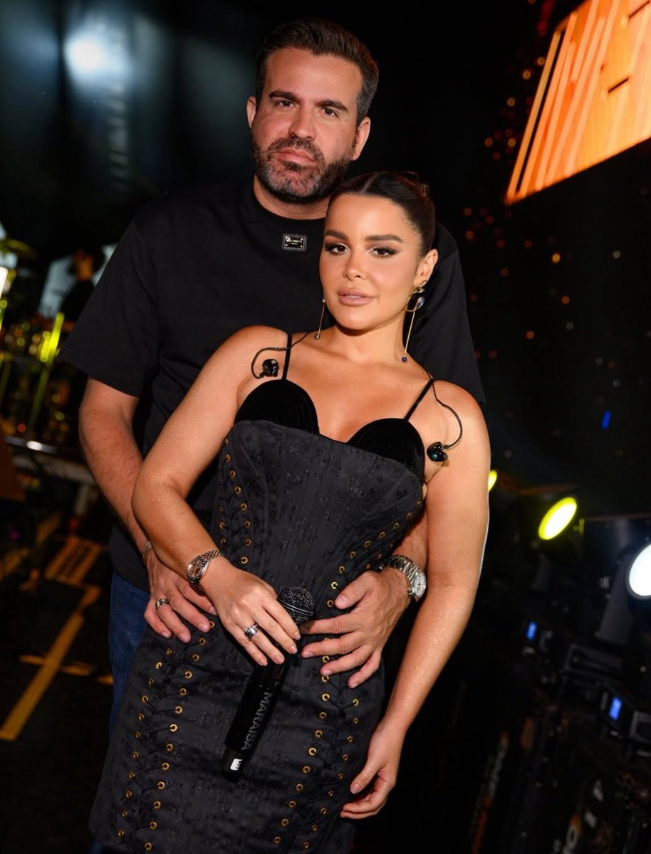 liviacariocxx's tweet image. hiii macó, eu amo vcs ❤️