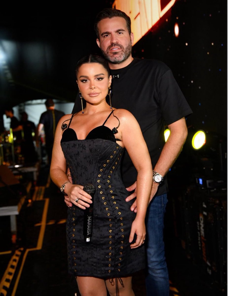 liviacariocxx's tweet image. hiii macó, eu amo vcs ❤️