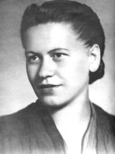 Pierwszym Burmistrzem powojennego Łukowa...Łukowa który "słynął" z UB-eckiej katowni...była Eta Hajt. W 1947 wyjechała do New York i po latach tak wspominała   Polskę, i mieszkańców którzy ją OCALILI. : "Polscy partyzanci mordowali Żydów, wrzucając granaty do ziemianek". Czyli