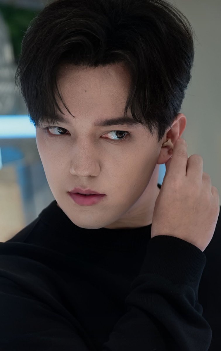 monica_valdi's tweet image. NINE YEARS OF LOVE
Happy Dears Day 2026 
Ser Dear es compartir alegría, apoyo y una fe infinita en el talento y la humanidad de Dimash. Que el futuro nos encuentre siempre a su lado, acompañando cada paso con amor y orgullo
#DimashAndDears