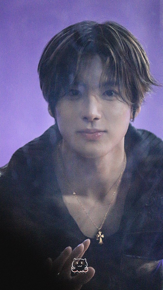 rainieeeeetclsy's tweet image. 260112 아돌라

#에릭 #손영재 #ERIC 
#더보이즈 #ERIC #THEBOYZ