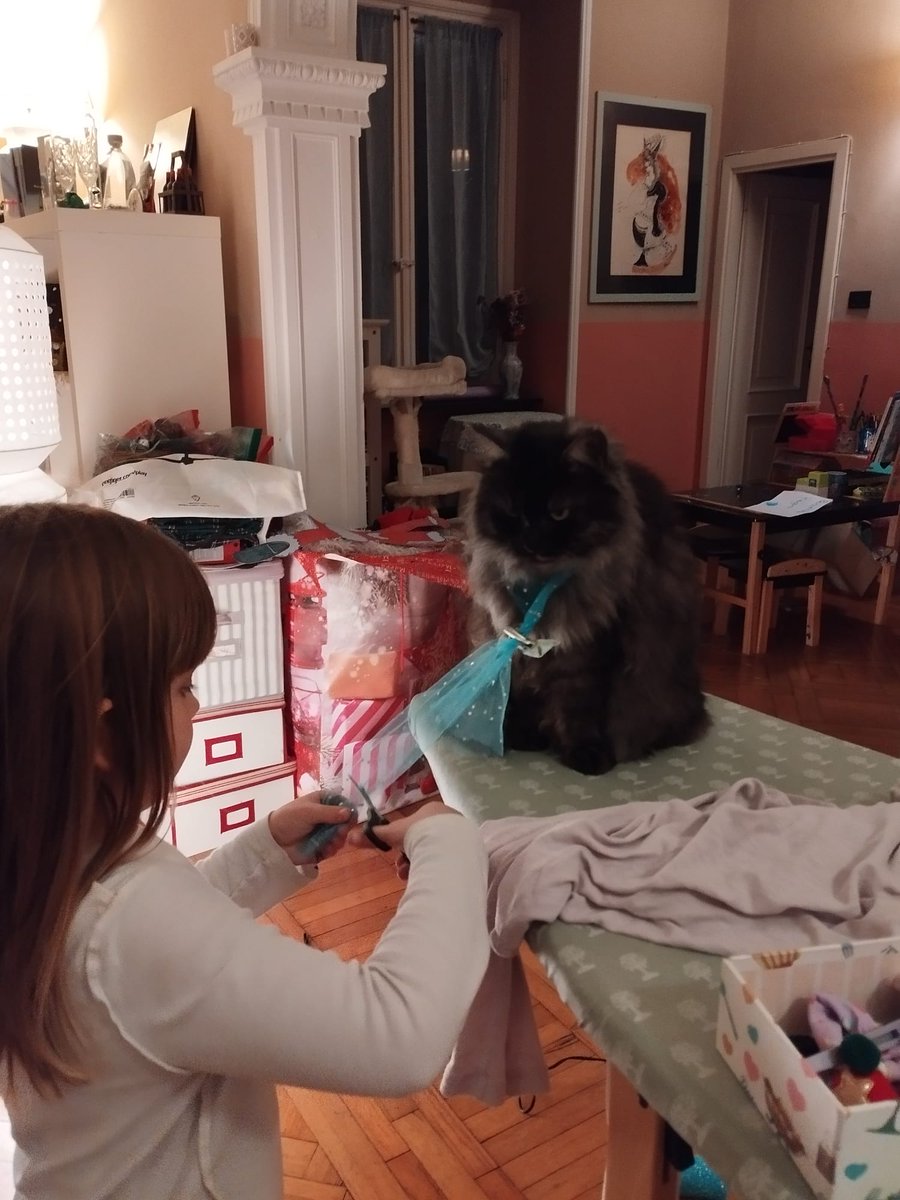 Matilde e Therese 💞ma quanta pazienza Therese 😇