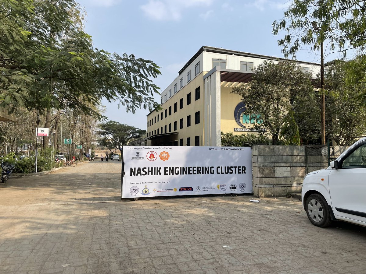 asahina820's tweet photo. FOSS4G Asia 2026楽しかったー!Nashikいいとこでした!🇮🇳
素敵なイベントをありがとう!
#foss4g #foss4gasia https://t.co/FbNuYCTpjI