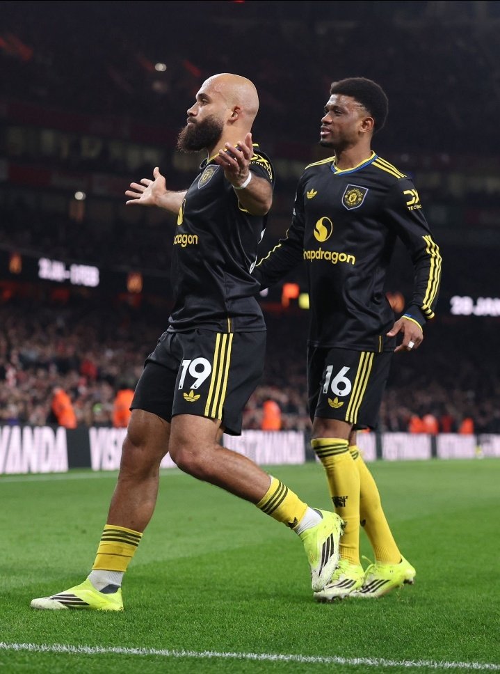 rotich_clemo's tweet photo. Manchester United 💪 
#ARSMAN 
#mbeumo https://t.co/GnoFLNEnS2