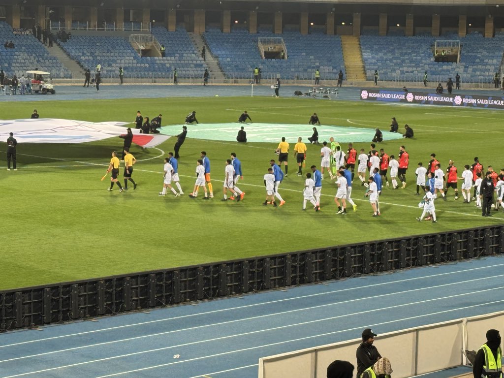 الله على ايامك يالملز 💙