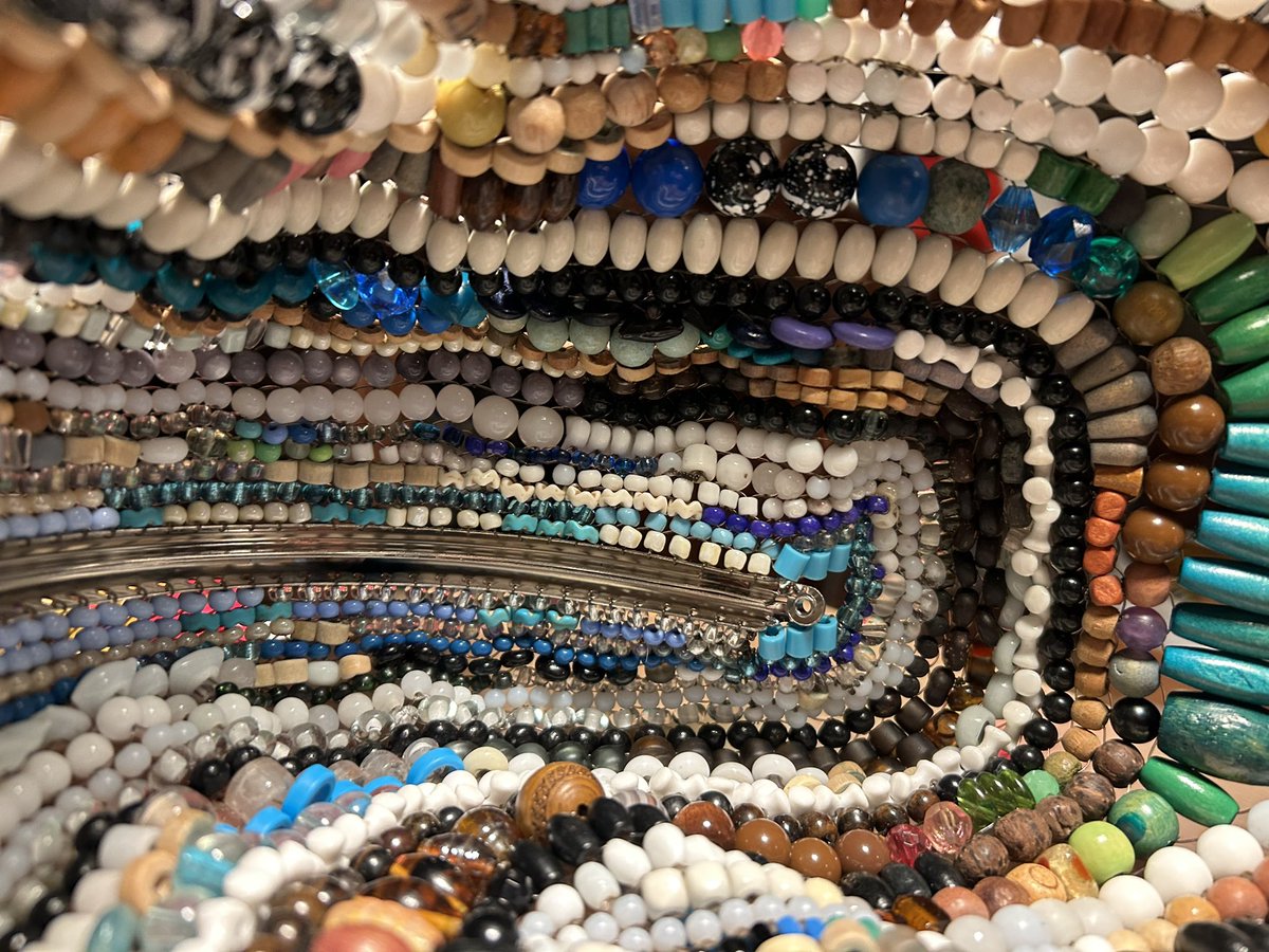 unastigs's tweet photo. The "what have i gotten myself into" bag. I finished a whole audio book while beading this and still am nowhere done ♥️ https://t.co/Zgzuhmmru1