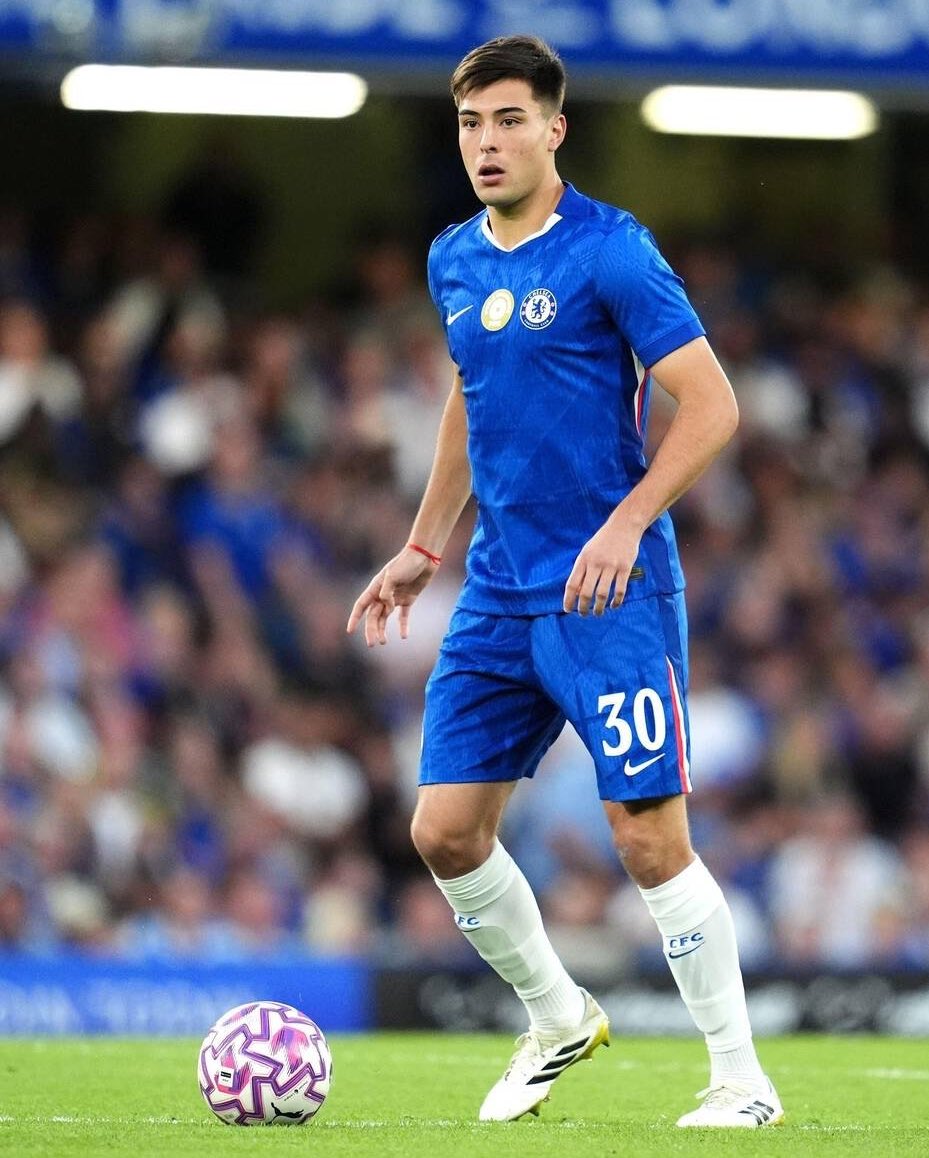 LDNFootbalI's tweet image. Chelsea have recalled Aaron Anselmino from Borussia Dortmund… ✅