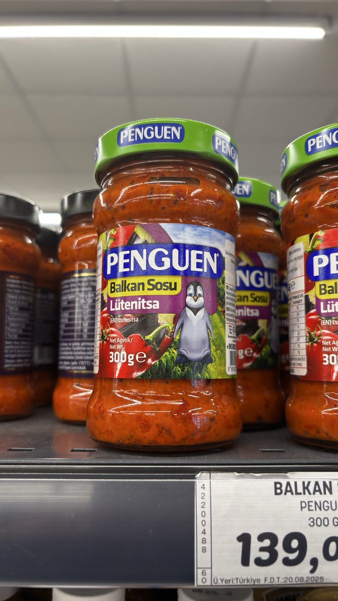 Taymı işgal eden malum penguen yüzünden her yerde penguen görüyorum imdat