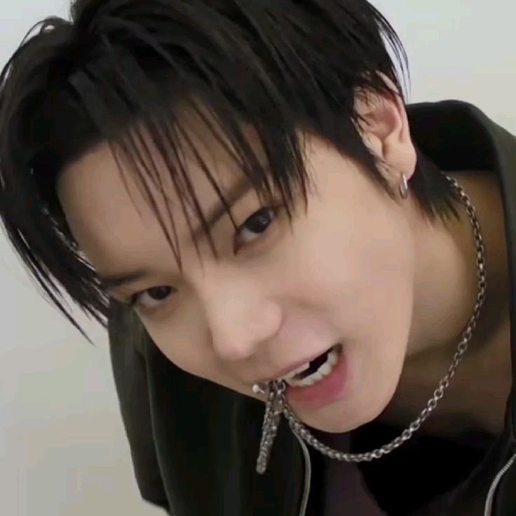 OHYULOOKS's tweet image. OHYUL FACE CARD IS REALLY INSANE  

 #OHYUL #오율 #LNGSHOT