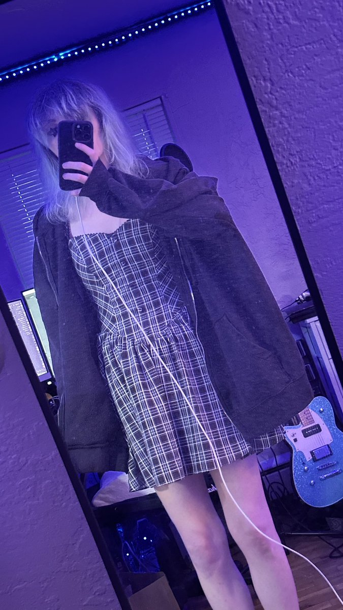 petthekit's tweet image. my tgirl fashion