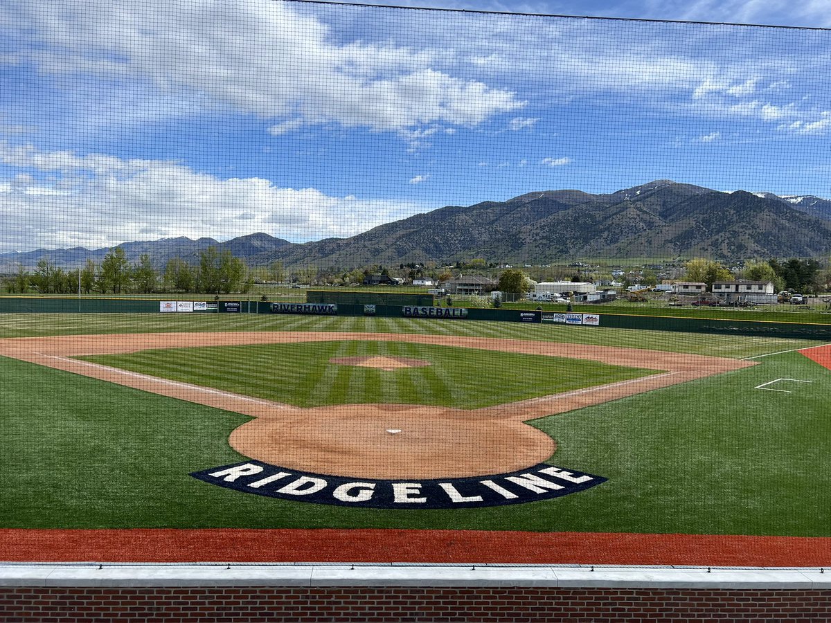 HS Baseball Fields Of America! tweet media