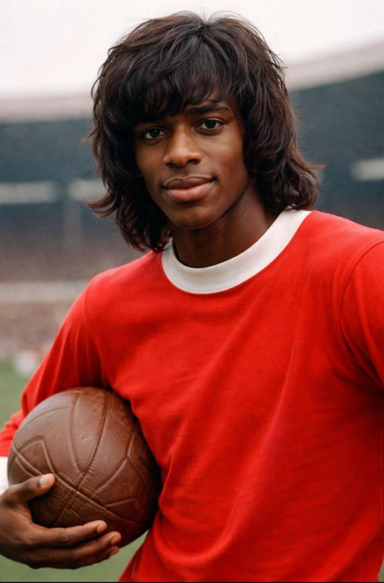 AlternativeMUFC's tweet image. OH MY FUCKING GOD.