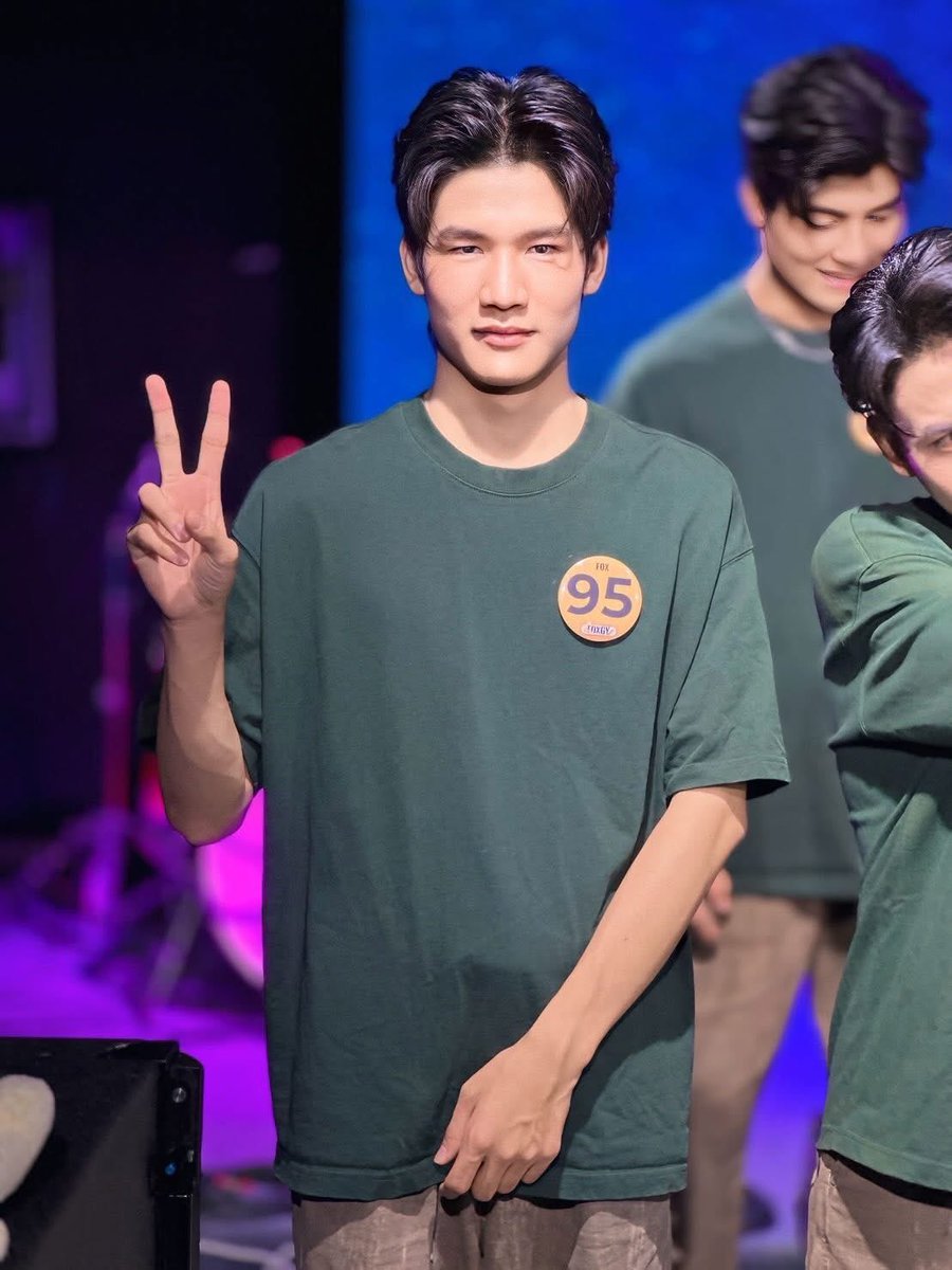 V2Sunmi1994's tweet photo. @bangerzpc https://t.co/9gUUe6EVpI